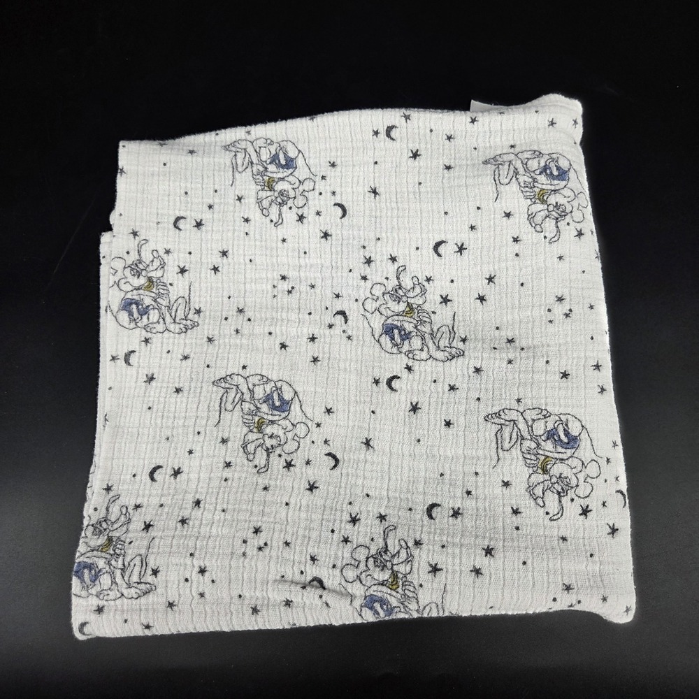 Disney Baby aden + anais Mickey Pluto Muslin Swaddle Blanket Stars Moon White